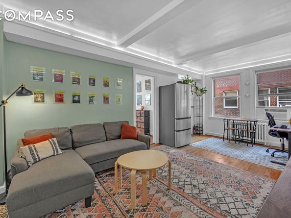 333 East 43rd Street 909, New York NY 10017