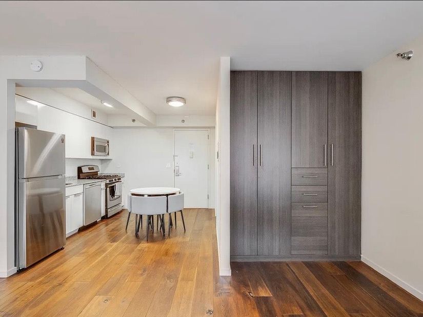 516 West 47th Street N4D, New York NY 10036