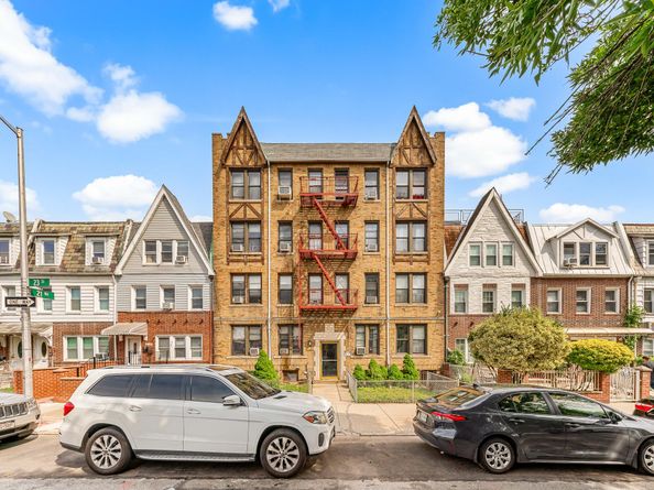21-45 23rd Street, Queens NY 11105