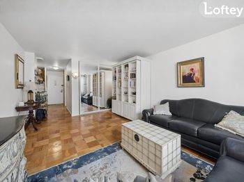 130 East 18th Street