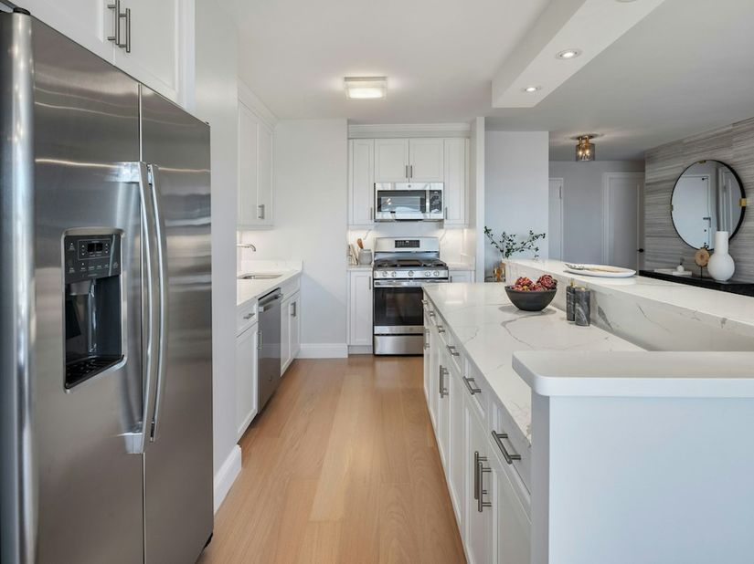 155 West 68th Street 26A, New York NY 10023