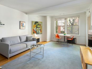 2 Horatio Street