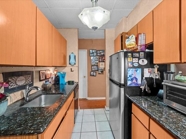 3200 Netherland Avenue D, Bronx NY 10463