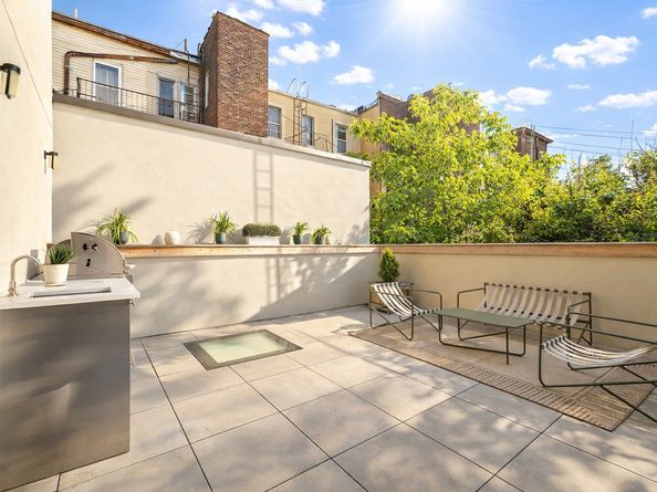 61 North Henry Street GARDEN1, Brooklyn NY 11222