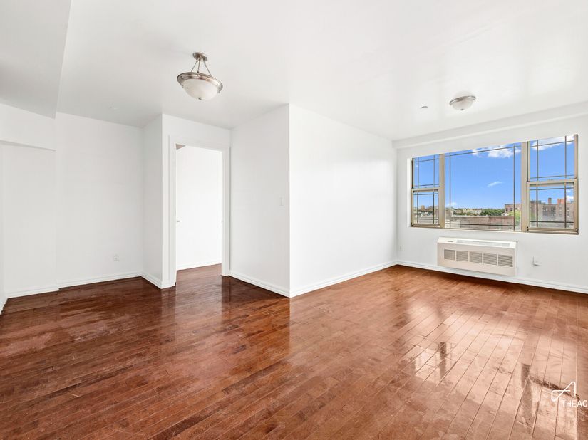 40-40 75th Street 6E, Queens NY 11373