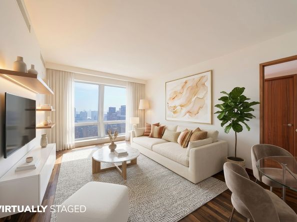 400 5th Avenue 32C, New York NY 10018