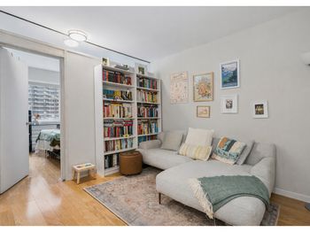 333 East 46th Street