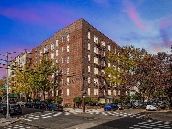 39-76 57th Street 6E, Queens NY 11377