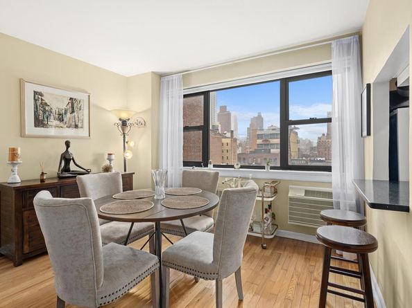 357 East 57th Street 10G, New York NY 10022