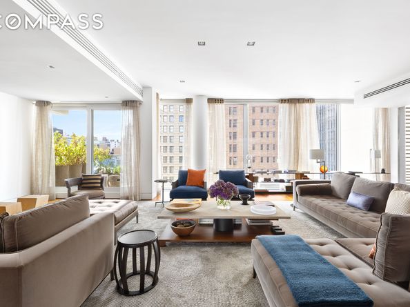 57 Irving Place PH9/10, New York NY 10003