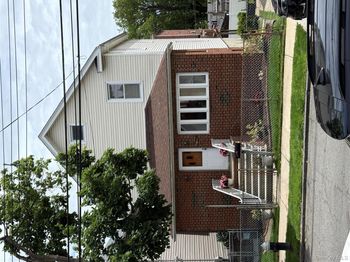 840 Hollywood Avenue