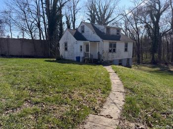 1075 Spillway Road
