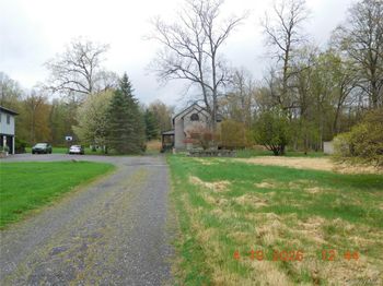 6 Brookside Lane