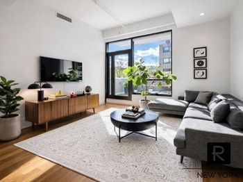 850 Metropolitan Avenue