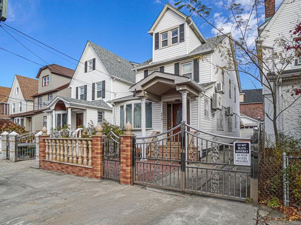 90-37 211 Street, Queens Village NY 11428