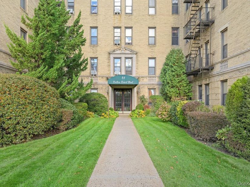43 Calton Road 5C, New Rochelle NY 10804