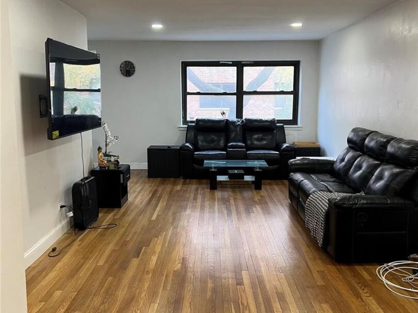 94-10 59th Avenue 2J, Elmhurst NY 11373