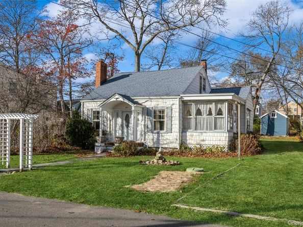 84 Riviera Drive, Mastic NY 11950