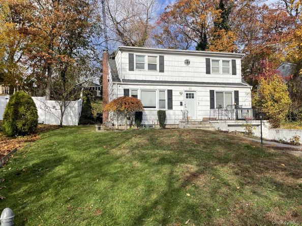 263 Melville Road, Huntington NY 11746