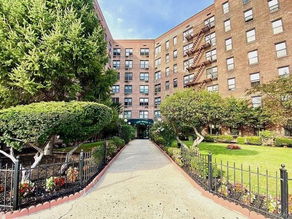100-25 Queens Boulevard 7FF, Forest Hills NY 11375