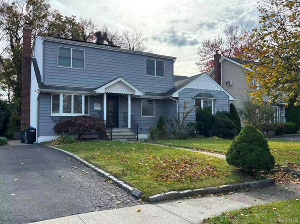 1010 Brent Drive, Wantagh NY 11793