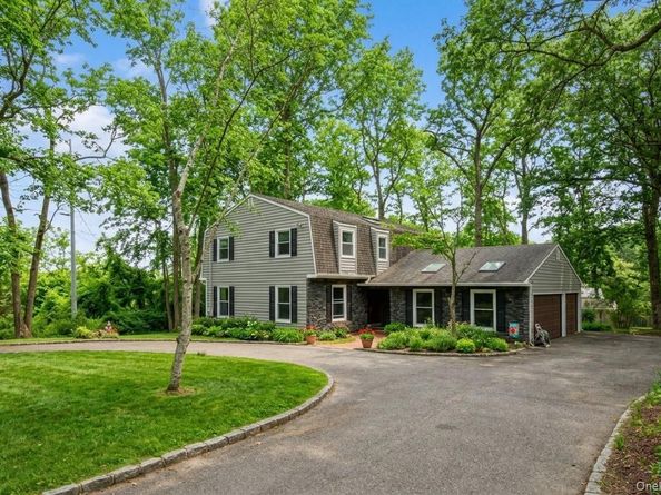 49 Overhill Road, Wading River NY 11792