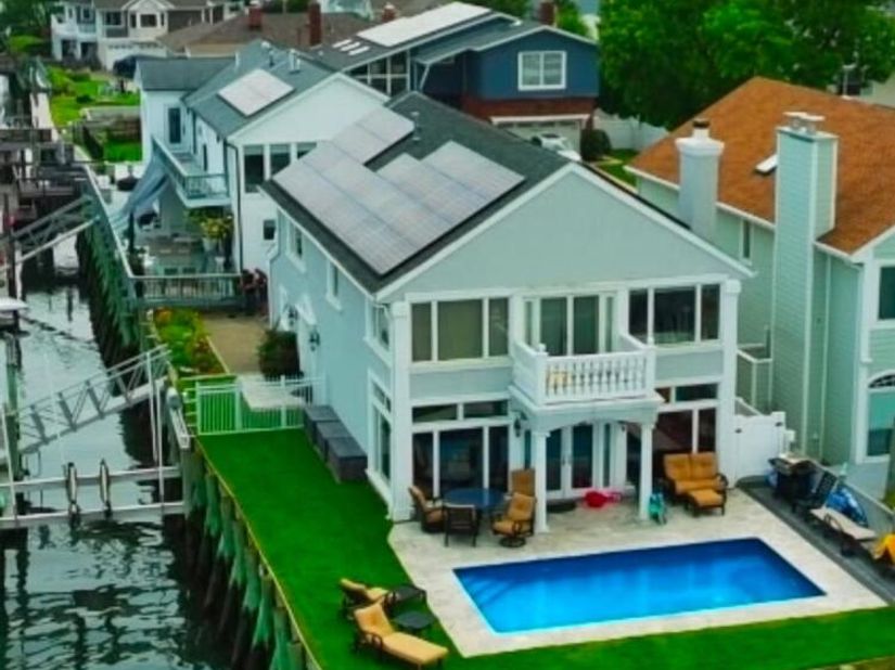 609 E Bay Drive, Long Beach NY 11561