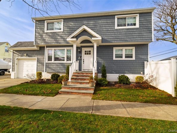 2778 King Street, Oceanside NY 11572