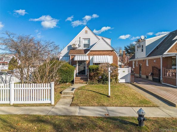 32-03 Clearview Expressway, Bayside NY 11361