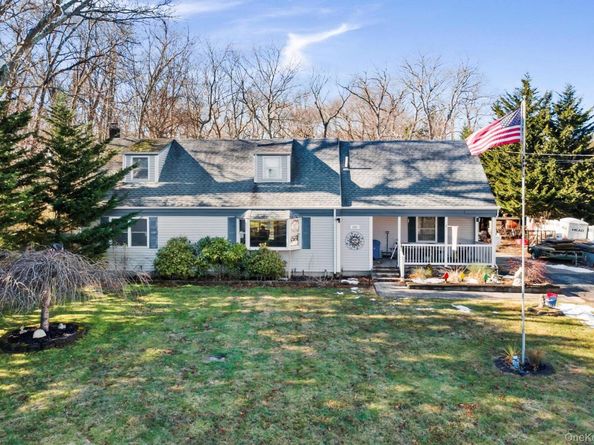 280 Moriches Road, Saint James NY 11780