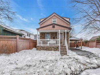 524 Jerusalem Avenue