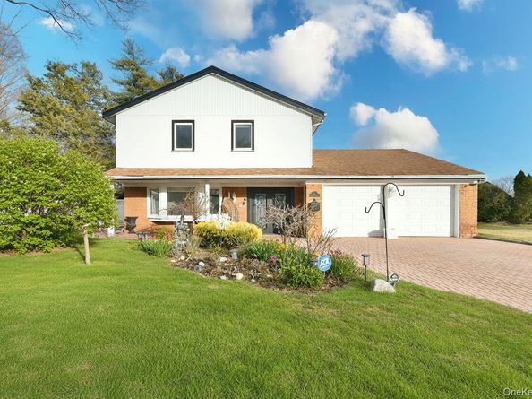 116 Nottingham Road, Manhasset Hills NY 11040