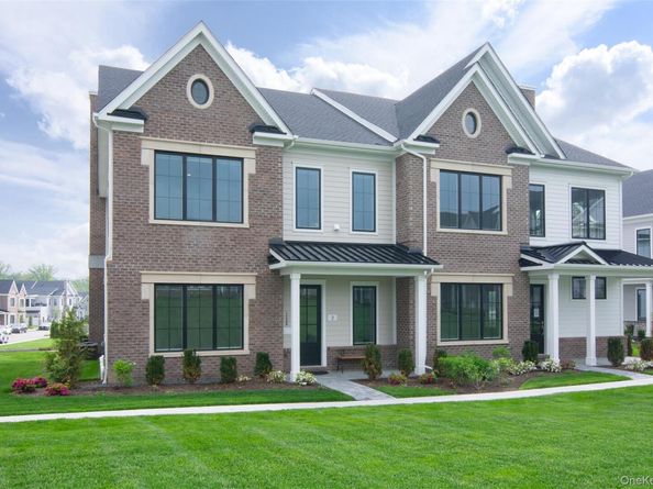 2 Dewitt Drive, Chappaqua NY 10514