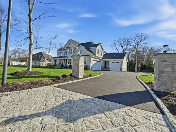 75 Crescent Court, Wading River NY 11792