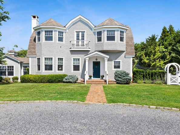 30 Exchange Place, Westhampton Beach NY 11978