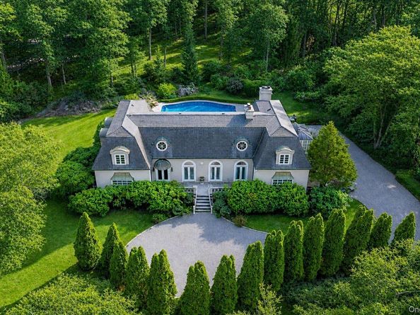 38 Tiffany Road, Oyster Bay NY 11771