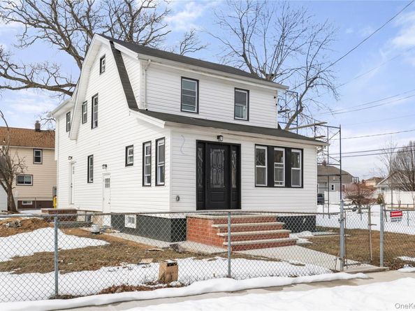 67 Ellison Avenue, Freeport NY 11520