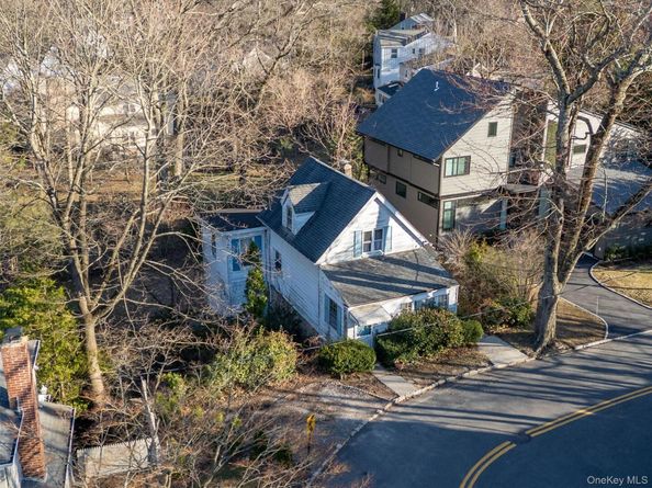 769 Forest Avenue, Larchmont NY 10538