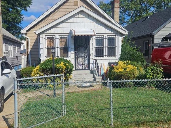 99-27 213th Street, Queens Village NY 11429