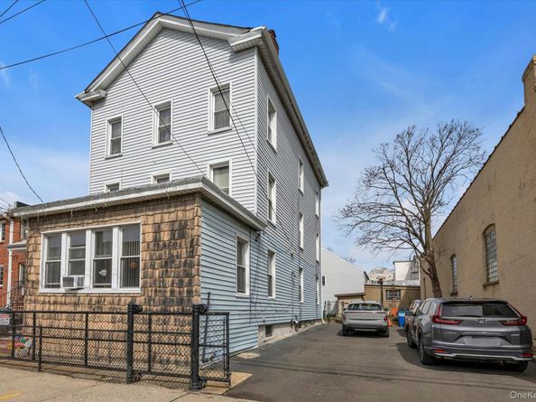 117-11 14th Road, College Point NY 11356