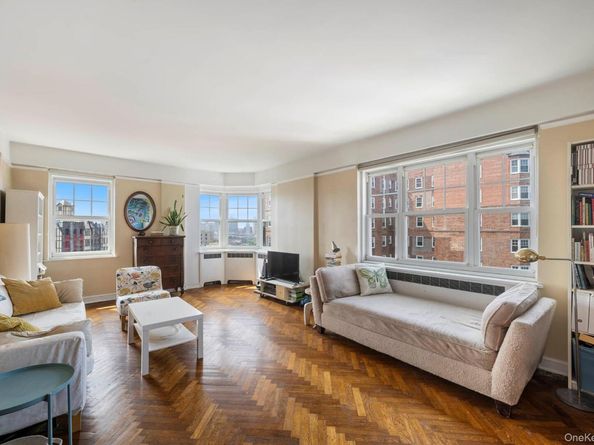 200 Cabrini Boulevard 94, New York (Manhattan) NY 10033