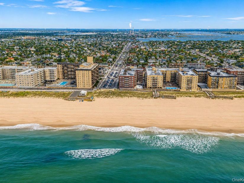 600 Shore Road 5B, Long Beach NY 11561