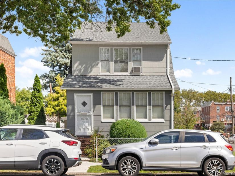 6045 69th Street, Maspeth NY 11378
