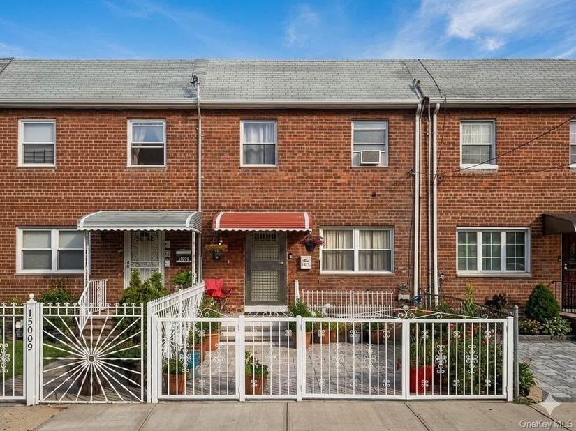 15011 Arlington Terrace, Jamaica NY 11433