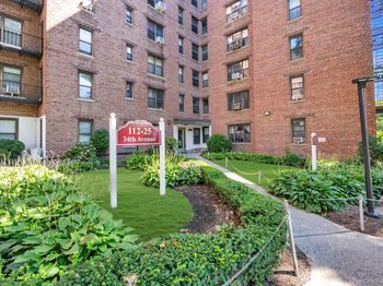 112-25 34 Avenue