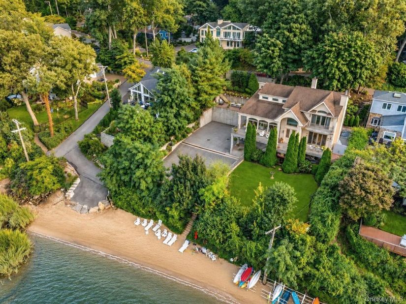 710 Sound View Road, Mill Neck NY 11771