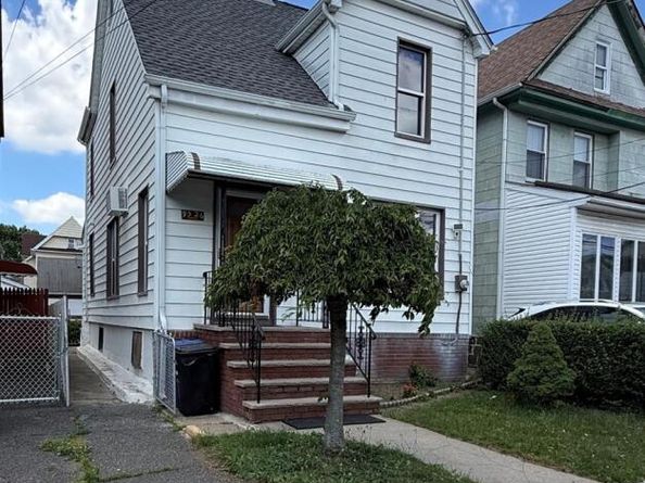 9526 108th Street, Richmond Hill S. NY 11419