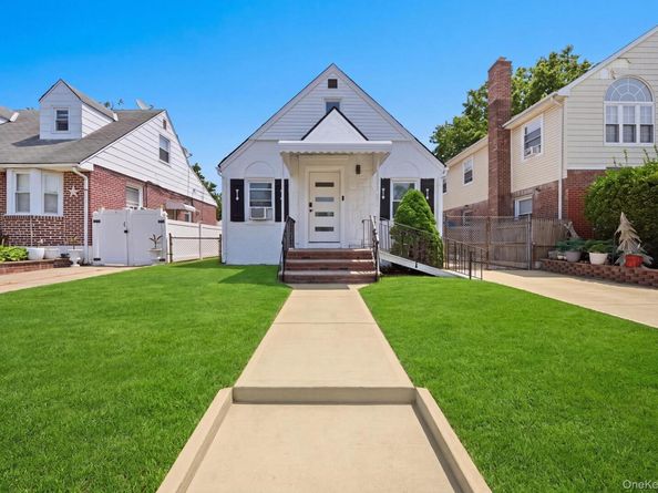 13031 218th Street, Springfield Gardens NY 11413