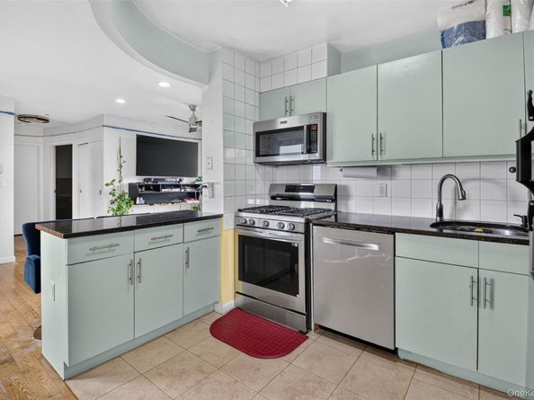 4152 63rd Street 5B, Woodside NY 11377