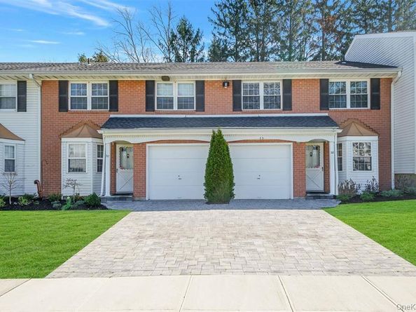 37 Santa Barbara Drive, Plainview NY 11803